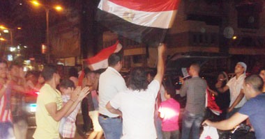 مواطنون يحتفلون بـ"مصطفى محمود" بعد تنصيب "السيسى" بقصر القبة
