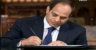  تيمور المغازى يكتب: رئيسان على باب القصر