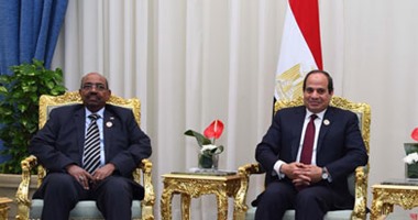 تفاصيل القمة الثلاثية بين مصروالسودان وإثيوبيا بشرم الشيخ.. السيسى والبشير وديسالين يؤكدون التزامهم بمبدأ عدم الإضرار بمصالح كل طرف.. والرئيس السودانى يقترح إنشاء لجنة عليا مشتركة على مستوى القادة