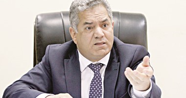 وزير الآثار يتوجه الى الأقصر لافتتاح مشروع إنارة البر الغربى