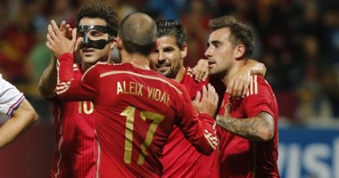 إسبانيا تواجه سلوفاكيا بالقوة الضاربة فى تصفيات "يورو 2016"