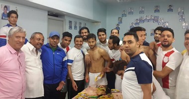 إنبى يحتفل بعيد ميلاد المدرب العام بمشاركة "كهربا"