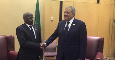 محلب يبحث مع نظيره الجيبوتى سبل مكافحة الاٍرهاب