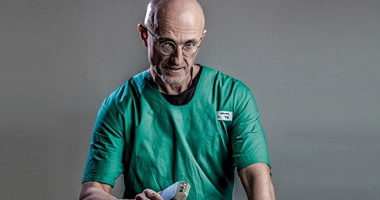 بالصور.. جراح إيطالى يسعى لإجراء أول عملية زرع رأس رجل فى جسم آخر