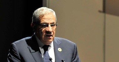 محلب:"مصر بإذن الله أم الدنيا"ومليون فرصة عمل بداية مشروع تنمية المحور