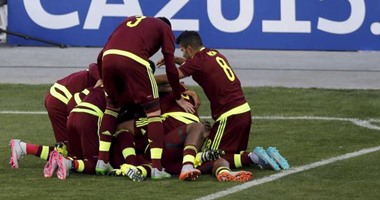 بالفيديو.. فنزويلا يحقق أول مفاجأة فى "كوبا أمريكا" بالفوز على كولومبيا