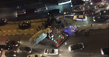 مصرع سيدة وحفيدتها أثناء عبورهما الطريق بالإسكندرية