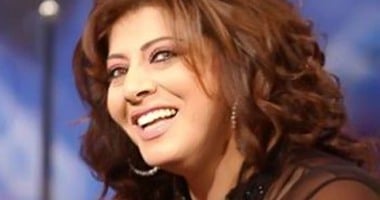 هالة صدقى تصور مشاهدها بـ"يوم للستات" فى حمام سباحة سبتمبر المقبل