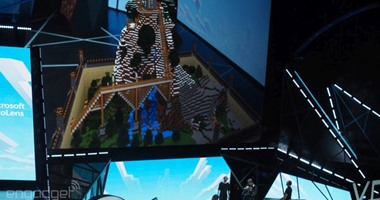 مايكروسوفت تكشف عن نسخة من Minecraft بتقنية الـHoloLens