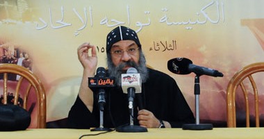 الأنبا رافائيل لـ"اليوم السابع": "اللى عاوز يتجوز تانى يروح طوائف تانية"