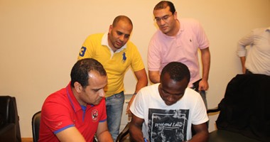 ننشر صور ووصول وتوقيع جون أنطوى للأهلى