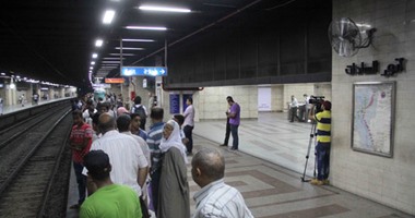 حريق محدود على رصيف محطة مترو أنور السادات بالخط الأول يثير فزع الركاب