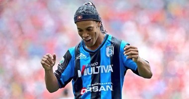 رونالدينيو حائر بين الدورى القطرى والأمريكى
