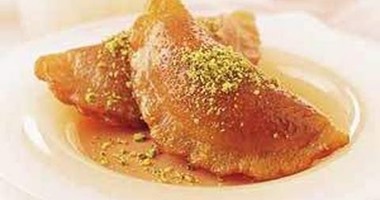 طريقة عمل القطايف .. بالصور والخطوات