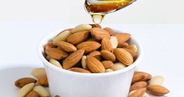 النوم الكافى يقوى مناعتك لمكافحة كورونا.. 5 أطعمة تساعدك على الاسترخاء
