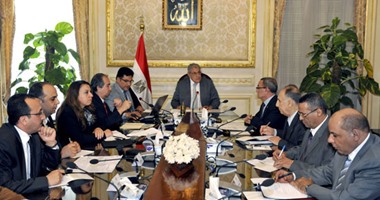 تعرف على الشروط الجديدة لترحيل الإجازات الاعتيادية للموظفين