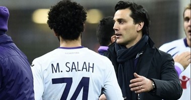 عناق ورسالة من محمد صلاح إلى مونتيلا بعد مباراته الأخيرة فى الكالتشيو