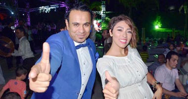 بالصور.. الليثى يشعل خيمة "التسعين" فى حفل السحور بحضور المطربة زيزى عادل