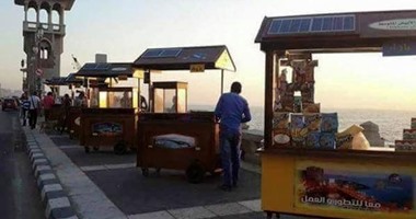 للمرة الأولى.. عربات للباعة الجائلين بالطاقة الشمسية فى الإسكندرية.. المشروع ينطلق من حى شرق ويتم تعميمه فى باقى الأحياء.. والمحافظ: حل دائم لأزماتهم والقضاء على سرقة التيار الكهربائى