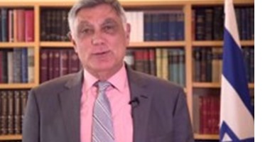 الصحافة الإسرائيلية: سفير إسرائيل: سألتقى "عكاشة" مرة ثانية قريبا رغم واقعة الحذاء .. وزير إسرائيلى: انهيار السلطة الفلسطينية مسألة وقت فقط .. اليوم السابع الأكثر حدة فى التعامل مع "أصدقاء إسرائيل"