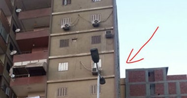 "واتس آب اليوم السابع": عمارة تميل أكثر من 2 متر بكورنيش النيل