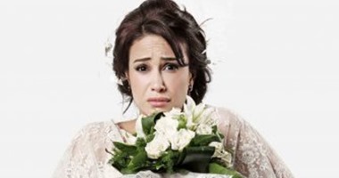 5 مشاكل تواجه البنت السنجل.. أهمها طنط حشرية وعرسان جواز الصالونات