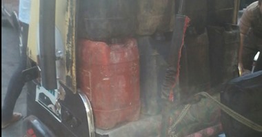 ضبط 2 طن و800 كيلو ثنر داخل مصنع بدون تراخيص فى كفر الزيات