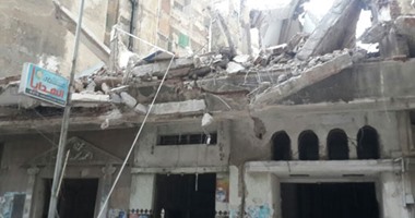 نجاة 6 أسر من انهيار جزئى لعقار فى الإسماعيلية
