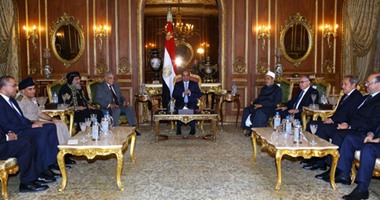 صور السيسى فى مأدبة إفطار صندوق "تحيا مصر"