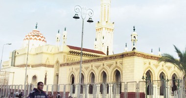  صلاة الغائب بمساجد قنا على شهداء حادث تدافع حجاج "منى" ورافعة الحرم
