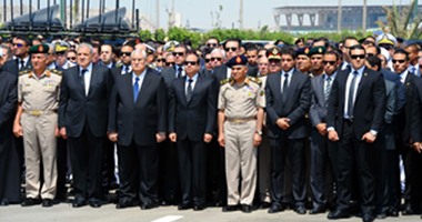 السيسى: لا نتدخل بعمل القضاة والظروف الاستثنائية تتطلب سرعة تعديل القوانين