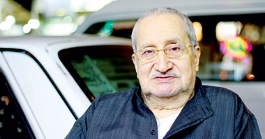 عرفة الكنفانى.. اسم يعنى "المذاق" الكنافة بالمانجة مش هتنسيك "لقمة عرفة"