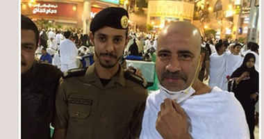 "واتس آب اليوم السابع": الفنان محمد سعد يؤدى مناسك العمرة