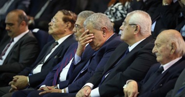 بالصور . الإجهاد يظهر على "محلب "فى حفل تأبين الدكتور عبد العزيز حجازى