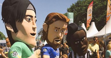 "دُمية" نجوم اليوفى تزين شوارع برلين قبل نهائى أوروبا