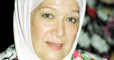 شاهد صورة نادرة لهدى سلطان فى كواليس مسلسل "الوتد"
