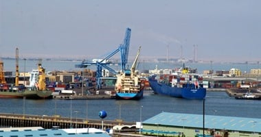 الهيئة الاقتصادية تعلن غلق ميناء العين السخنة لسوء الأحوال الجوية