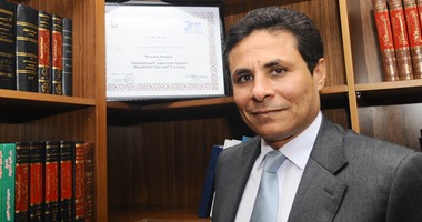 الدفاع فى قضية البورصة: قرار بيع البنك الوطنى اتخذه المساهمين.. ولا جريمة إهدار مال عام