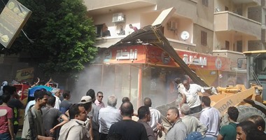 بالصور.. حملة لإزالة التعديات بمدينة الفشن ببنى سويف