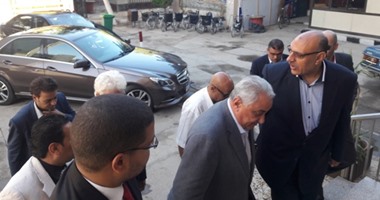 بالصور.. نقيب المحامين يزور معهد جنوب مصر للأورام بأسيوط