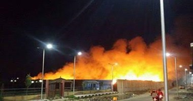حريق مخلفات بأرض فضاء بطريق بلبيس.. والحماية المدنية تحاول السيطرة   