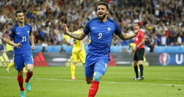 يورو 2016.. جيرو يسجل أول أهداف البطولة فى رومانيا