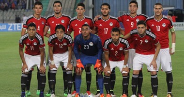 منتخب الشباب يتقدم على غينيا بهدف مصطفى محمد فى الشوط الأول 