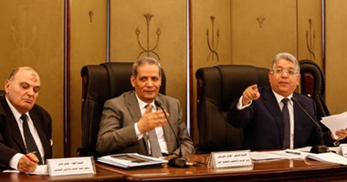 بعد تسريب امتحانات الدور الثانى للثانوية.. "تعليم البرلمان" تبحث تطوير منظومة الامتحانات.. وتلتقى الهلالى الشربينى خلال أيام.. وتطالبه بوضع تصور كامل لحل الأزمة.. وتسعى لتعديل تنسيق الجامعات