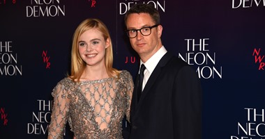 بالصور.. أبطال فيلم الرعب "The Neon Demon" فى العرض الخاص بلندن