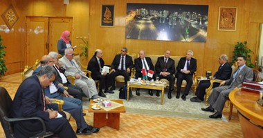 بالصور.. سفير"بيلا روسيا" يزور جامعة كفر الشيخ فى إطار التعاون المشترك