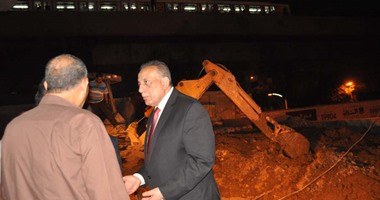 محافظ الجيزة: تطهير ترعة "الريغة" بعد غلقها بالقمامة فى البدرشين