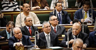 نائب بالبحيرة يطالب وزير الإسكان بتقديم استقالته