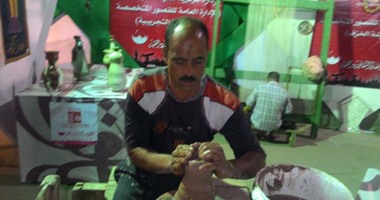 "الحرف اليدوية" تنتهى من البرنامج التدريبى لدعم "خزافى جارجوس"