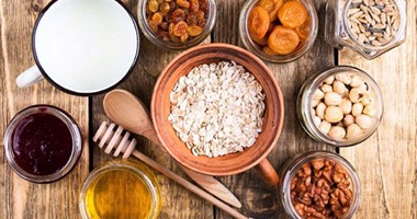 10عناصر غذائية يصيبك نقصها بالأمراض.. تعرف عليها